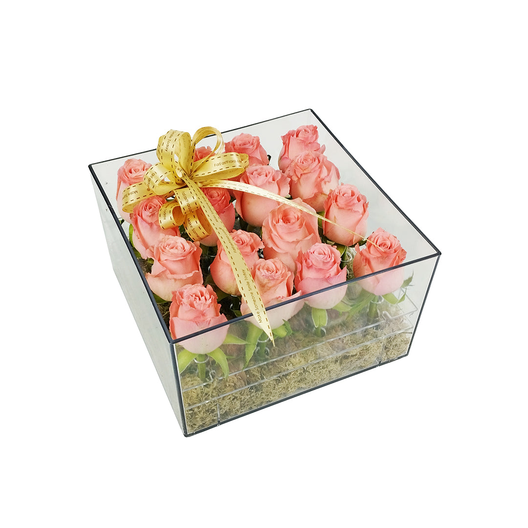 Minimalist 16 Rose Acrylic Box