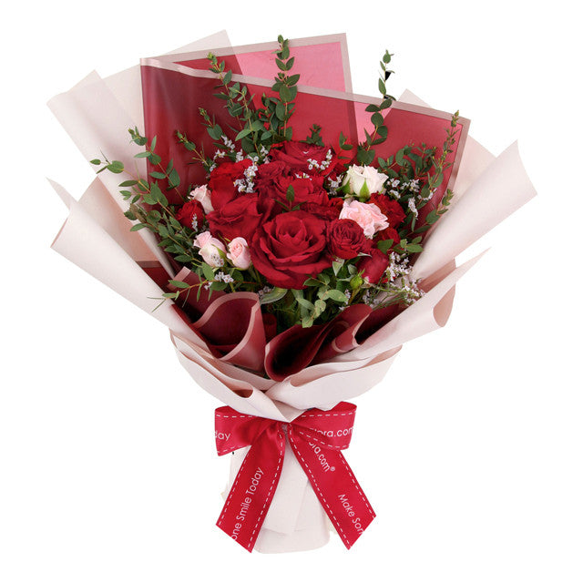 Love Divine - Flower Bouquet | Far East Flora Malaysia